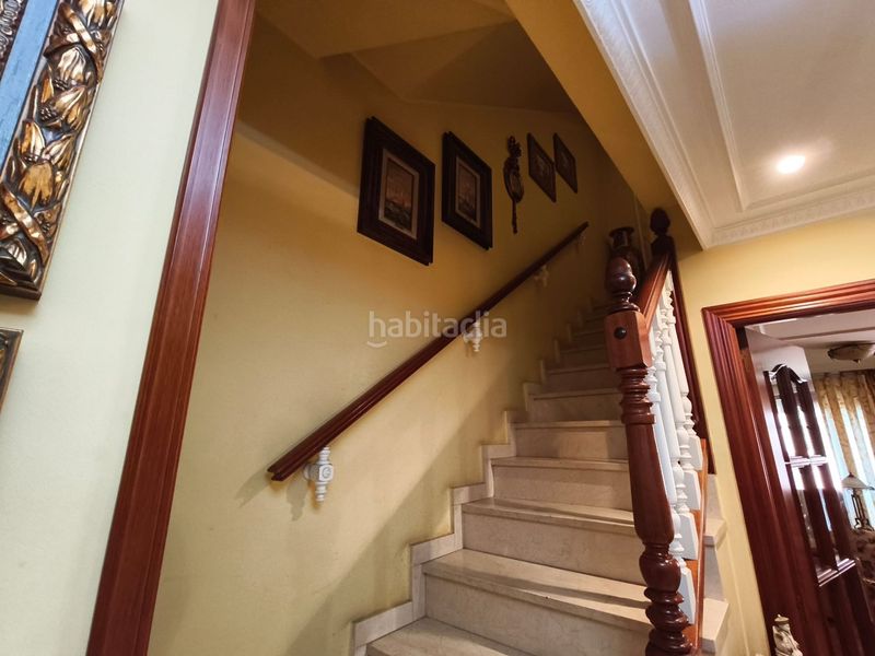 Foto a1892702-2d4e-48e2-8eaf-2367942f4244. Casa adossada amb calefacció aparcament piscina a Logroño