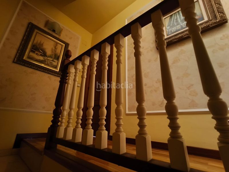 Foto a538ae27-62de-4b4d-8db9-31d929cc26ef. Casa adossada amb calefacció aparcament piscina a Logroño