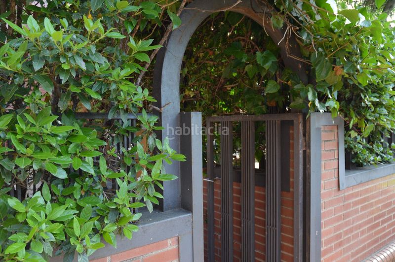 Foto a819cb6e-1434-434c-a2f2-7dcb06e9f892. Casa adossada amb calefacció aparcament piscina a Logroño
