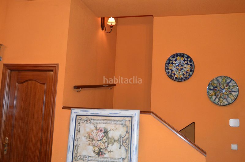 Foto f9770f05-b1fc-4610-9ca0-8bca341a4132. Casa adossada amb calefacció aparcament piscina a Logroño