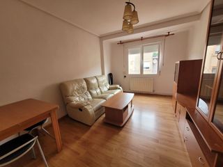 Pis  Cigueña. Piso en venta zona universidad