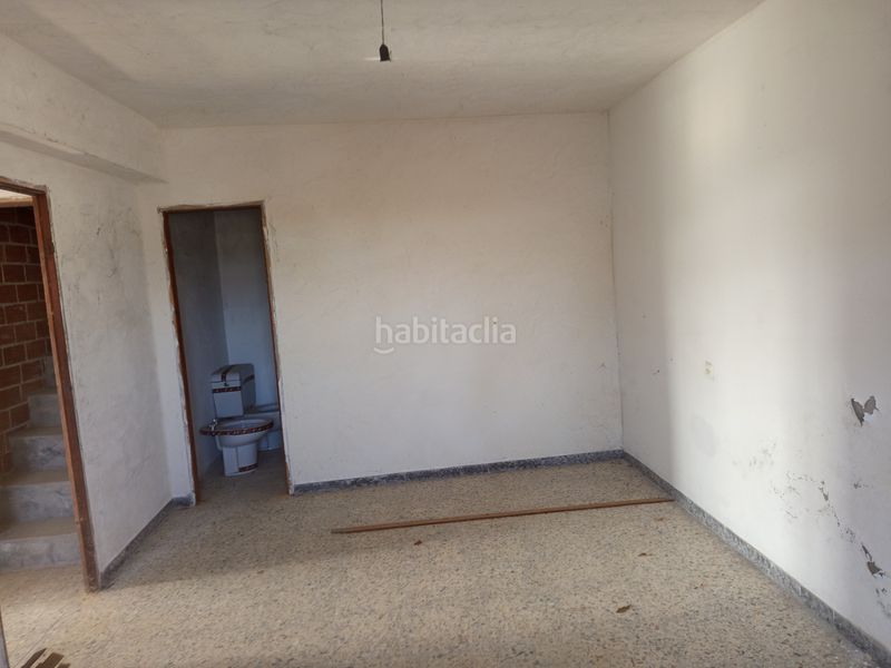 Foto 0690c9df-5291-42d3-8168-26371e8c92de. Casa amb aparcament a Coristanco