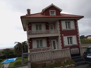 Xalet a Carballo. Chalet cerca del mar