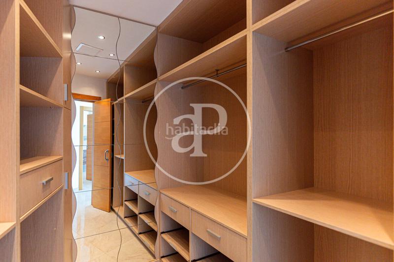 Foto 88360262-0f22-44c3-99c2-84c14227836a. Alquiler piso villa en alquiler con en santa ponsa en Calvià