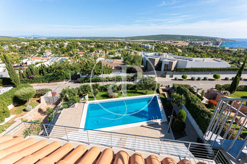 Foto eed450b1-dd8e-45b5-991f-5d8cc4207e52. Alquiler piso villa en alquiler con en santa ponsa en Calvià