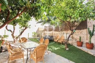 Flat  C. de la fàbrica. Planta baja en venta con jardín en santa catalina con dos dormit