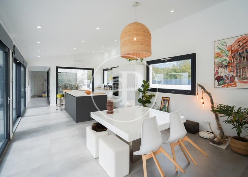 Foto c92f08e7-fe0a-4cbe-91ef-915e6e025ec5. Rent house with heating parking pool in Bunyola