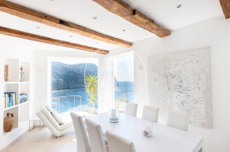 Foto 6baef9b1-7ddc-4e41-a33e-4e1c13f17b99. Lloguer pis amb calefacció piscina a port d´Andratx Andratx