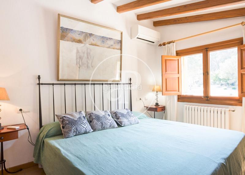 Foto 90311a51-a0ed-4885-b735-3689604ad41b. Alquiler casa  mallorquina en alquiler para 16 personas en puerto pollensa en Pollença