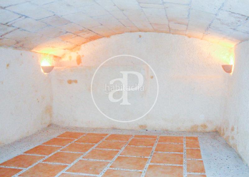 Foto be80d517-99cc-413e-bf09-aa4a3bcd3bb1. Casa adosada casa en venta con piscina en Capdepera poble Capdepera