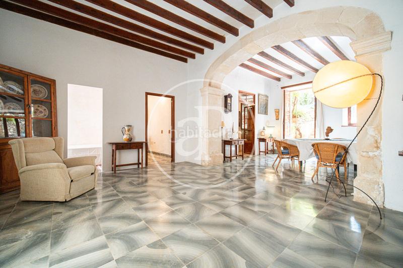 Foto a808ac1b-6128-4654-9fc7-1b2db1b63390. Alquiler casa pareada  en alquiler con jardín en Selva
