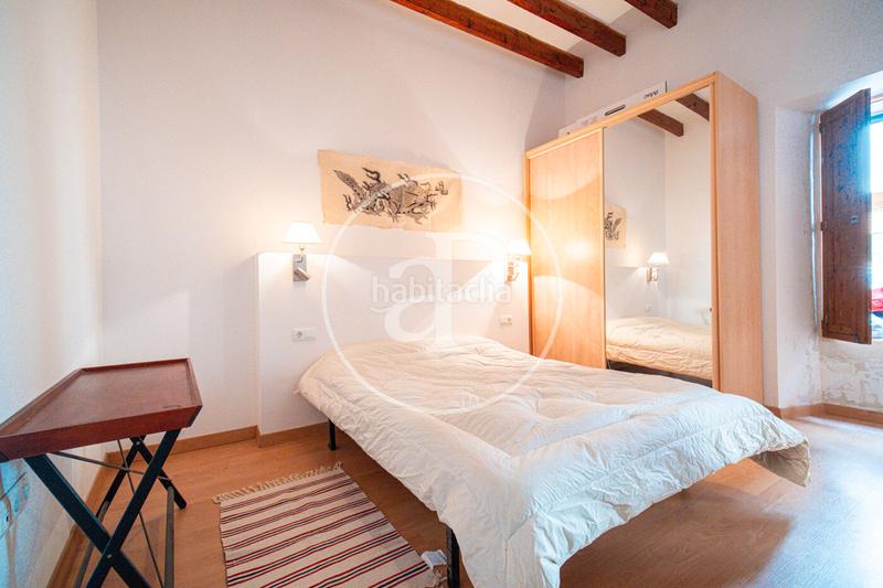 Foto d3a05d67-364c-42e0-a7c3-729e0aaa8ee0. Alquiler casa pareada  en alquiler con jardín en Selva