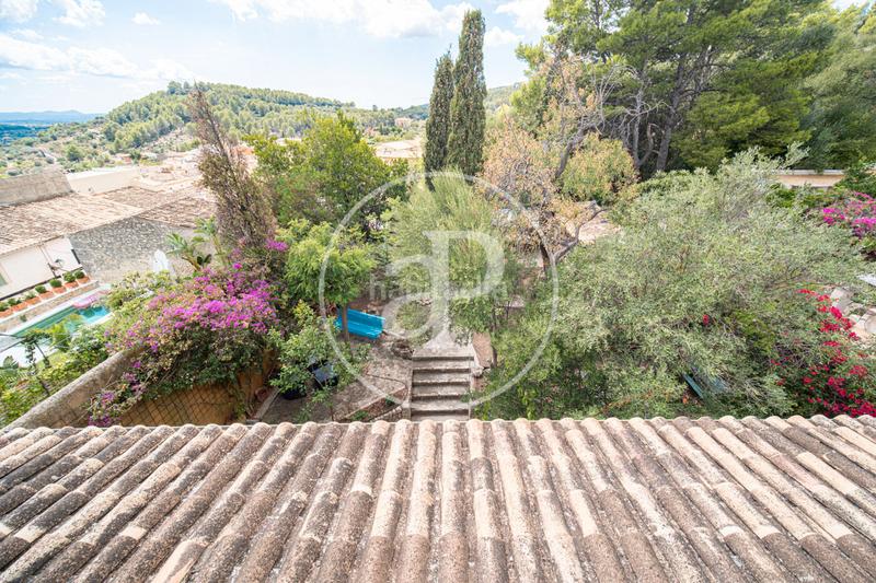 Foto f70cf405-4056-4d1c-b39a-b66bd34a68da. Alquiler casa pareada  en alquiler con jardín en Selva