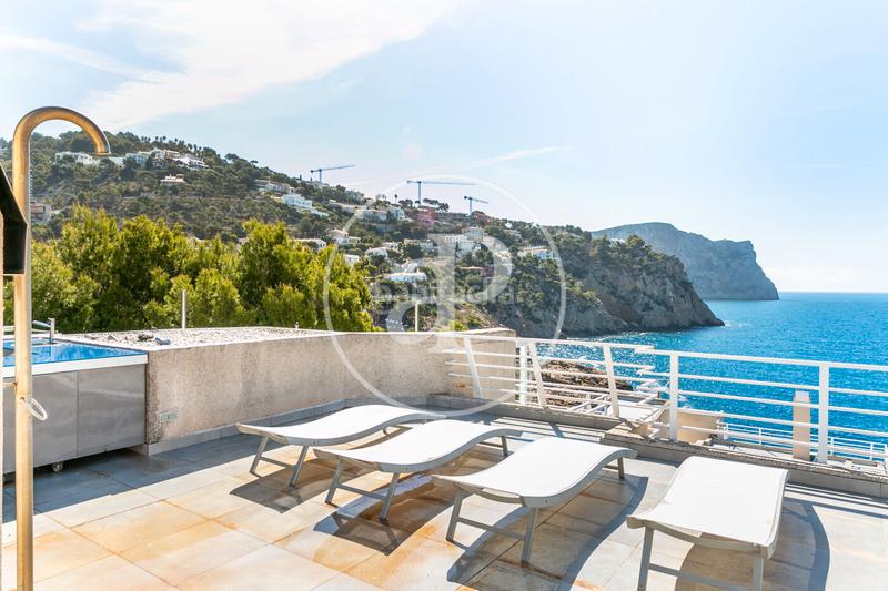 Foto ae3f0579-a270-472d-954c-37e425bc1f91. Location duplex avec parking dans port d´Andratx Andratx