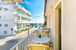 Casa  Carrer llebeig. Casa independiente en venta para reformar en s'illot