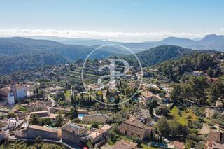 Residential Plot  Carrer major