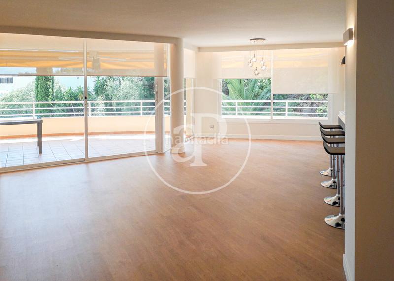 Foto 8c79789f-d6c0-4617-af46-a8c679a64e4c. Rent flat with heating parking pool in Cas Català-Illetes Calvià