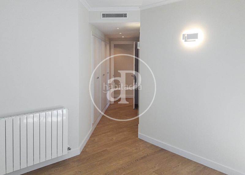 Foto 8cdc39ec-ed3f-440d-8cca-30a366bf59ea. Rent flat with heating parking pool in Cas Català-Illetes Calvià