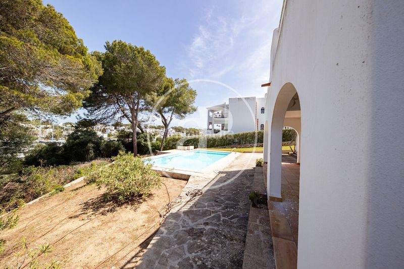 Foto 2a6c92d8-ddb0-496b-957d-56c19ad7130c. Casa amb calefacció aparcament piscina a Cala d´Or Santanyí
