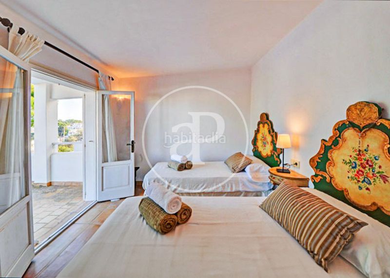 Foto c3327fee-a892-4325-acaa-eaefd3fa6282. Casa amb calefacció aparcament piscina a Cala d´Or Santanyí