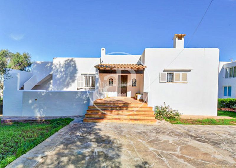 Foto db05a1fd-a06f-43ad-8207-815f6bce97dd. Casa amb calefacció aparcament piscina a Cala d´Or Santanyí