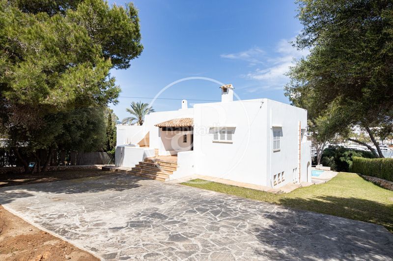 Foto ee3983da-160c-4af9-8612-5aa4216fa2a1. Casa amb calefacció aparcament piscina a Cala d´Or Santanyí