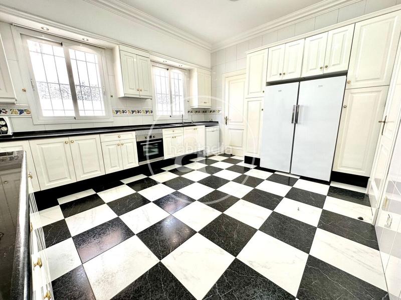 Foto ed55f1c2-9918-4a50-ba5f-a0861ab24a6c. Miete haus mit heizung parking pool in Cas Català-Illetes Calvià