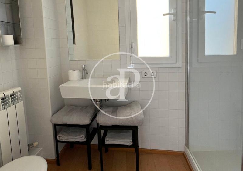 Foto 0b57cae3-0bfd-4070-b0b5-fe549981635f. Alquiler piso  en alquiler con terraza en la lonja en Palma de Mallorca