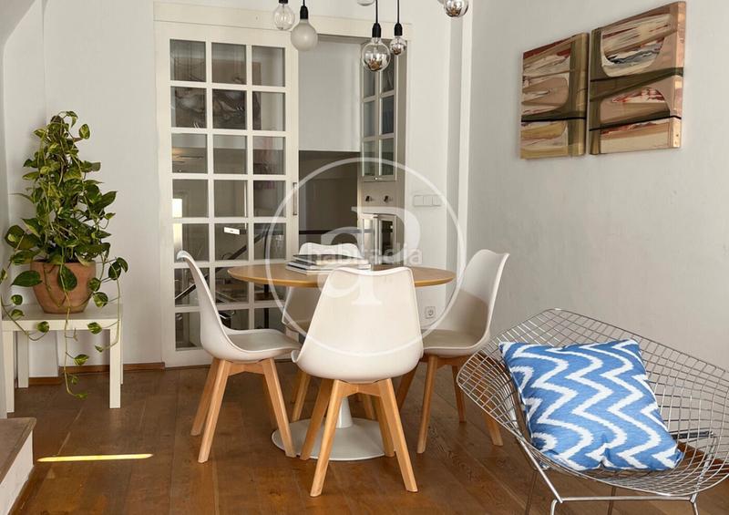 Foto 87ef2545-6ee5-4c5e-9f48-81059ec9a4a4. Alquiler piso  en alquiler con terraza en la lonja en Palma de Mallorca