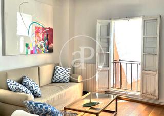 Rent Flat  Costa de santa creu. Piso en alquiler con terraza en la lonja