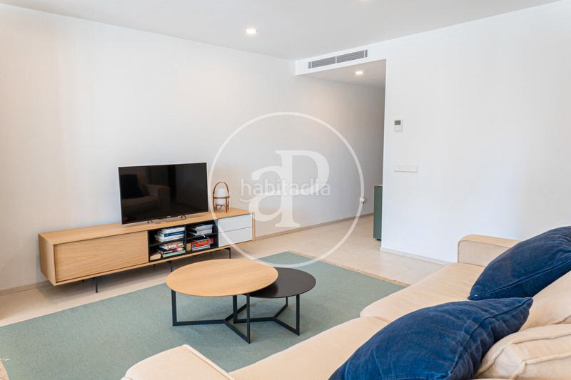 Foto 37be67b7-87ee-4724-a935-8025bb3a30b8. Lloguer pis amb calefacció aparcament piscina a port de Pollença Pollença