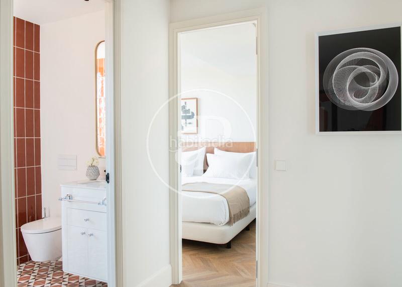 Foto 27bd3beb-3efb-49a4-b889-1d44ec5dc7b0. Rent house with pool in Dreta de l´Eixample Barcelona