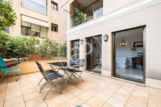 Location Appartement  Carrer de medellín. Piso en alquiler en portixol