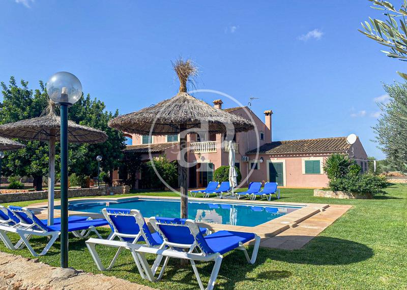 Foto 08194e8d-cfcd-4e01-b39a-48898bdd8803. Rent house with heating parking pool in Llucmajor interior Llucmajor