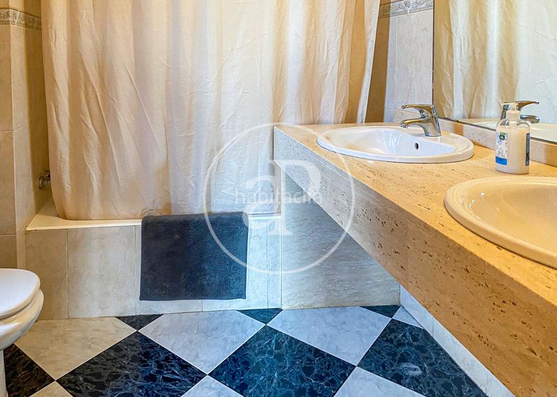 Foto 5c38c8b3-cc1d-4cc6-9bb4-213f047d1efb. Rent house with heating parking pool in Llucmajor interior Llucmajor