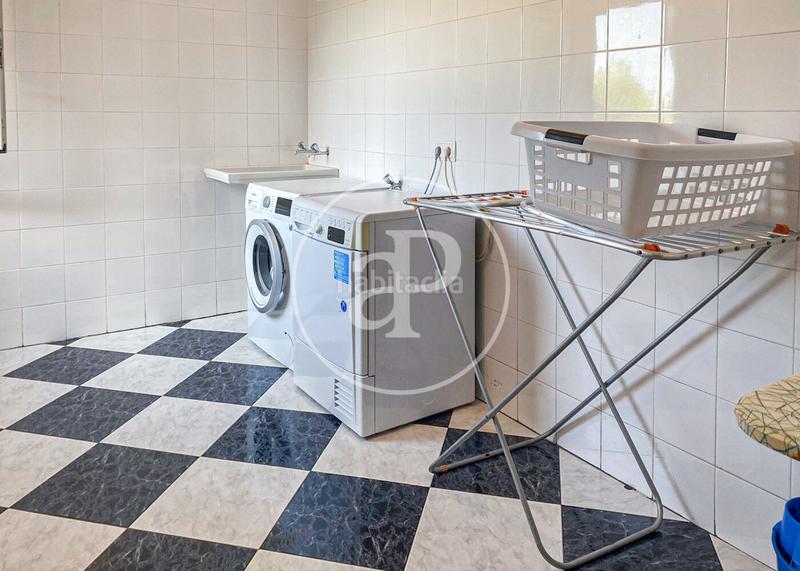 Foto b91a2d22-ce61-427f-a71d-507296874ca3. Rent house with heating parking pool in Llucmajor interior Llucmajor