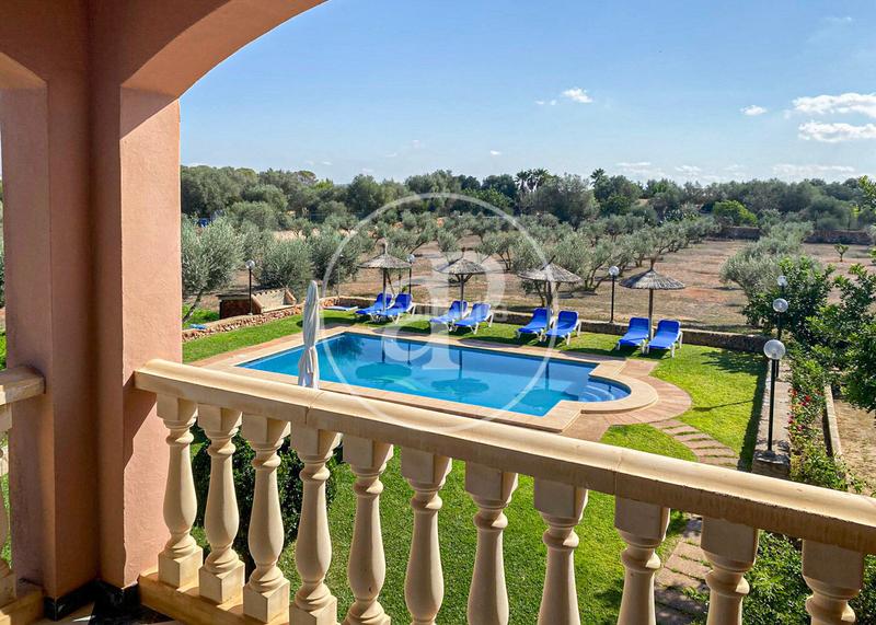 Foto f90164b8-7fc0-42b8-9666-c05a78f8f728. Rent house with heating parking pool in Llucmajor interior Llucmajor