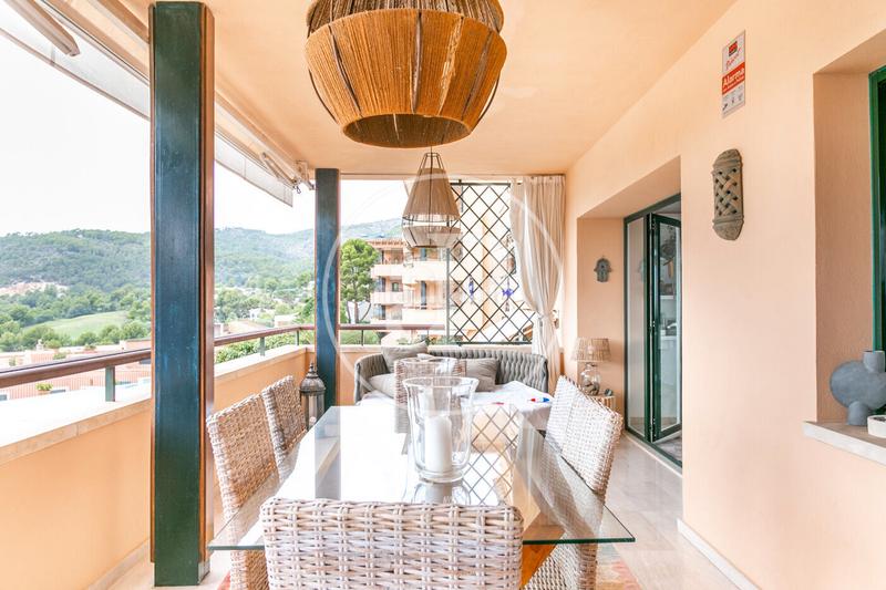 Foto 4311ea57-c174-4a2d-a9e4-4448fa995a7a. Rent flat with heating parking pool in Cas Català-Illetes Calvià