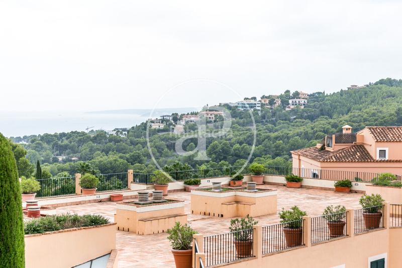 Foto fa2cfa17-534c-40b4-9571-c8a5bb384d26. Rent flat with heating parking pool in Cas Català-Illetes Calvià