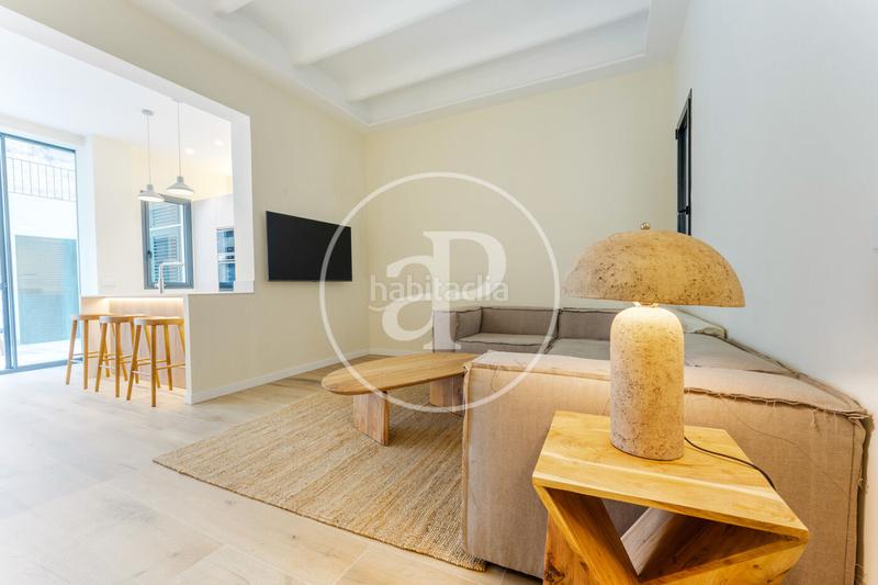 Foto 2bb6ebf1-5564-44cd-9b16-1030bcc88024. Alquiler piso  en alquiler en santa catalina en Palma de Mallorca