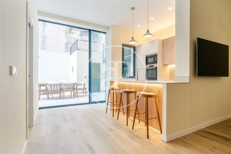 Foto 5ac09587-5762-42ab-ad33-31c171110bd5. Alquiler piso  en alquiler en santa catalina en Palma de Mallorca