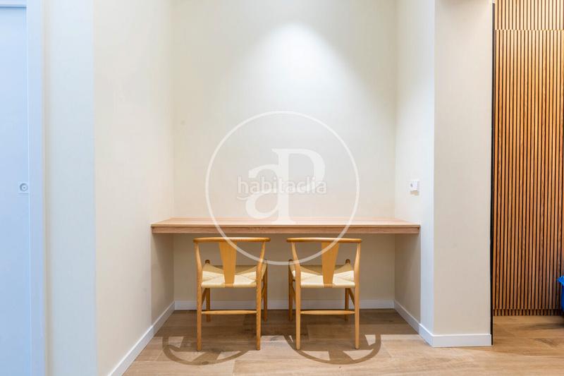 Foto e29d75af-5914-455b-88e3-34cf36c2d00d. Alquiler piso  en alquiler en santa catalina en Palma de Mallorca