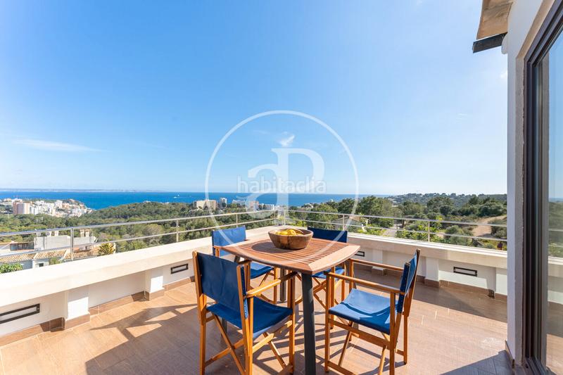 Foto 40a7a98d-54a4-4ba9-ad55-5b9b8c2e3737. Casa amb calefacció aparcament a Gènova Palma de Mallorca