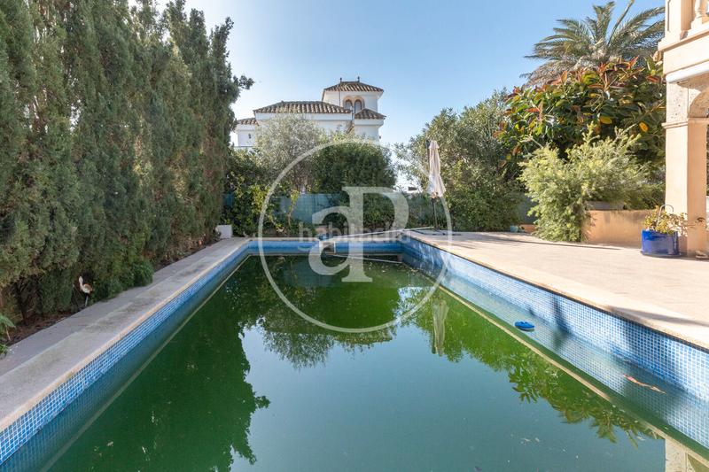 Foto 3ba2889a-c404-4355-8447-161a31c3a657. House with heating parking pool in Ciudad Jardín Palma de Mallorca