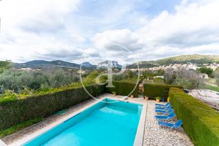 Maison à Lloseta. Casa unifamiliar en venta con piscina y jardin en lloseta