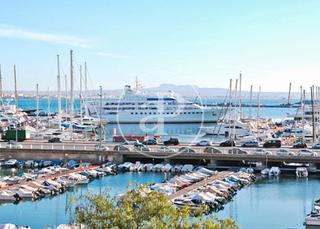 Affitto Appartamento  Avinguda de joan miró. Piso en alquiler en palma