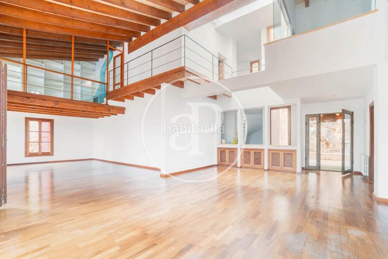 Foto 71f965c4-4b6a-4f0f-a408-21f7bd58f23c. Miete haus mit heizung parking pool in Esporles