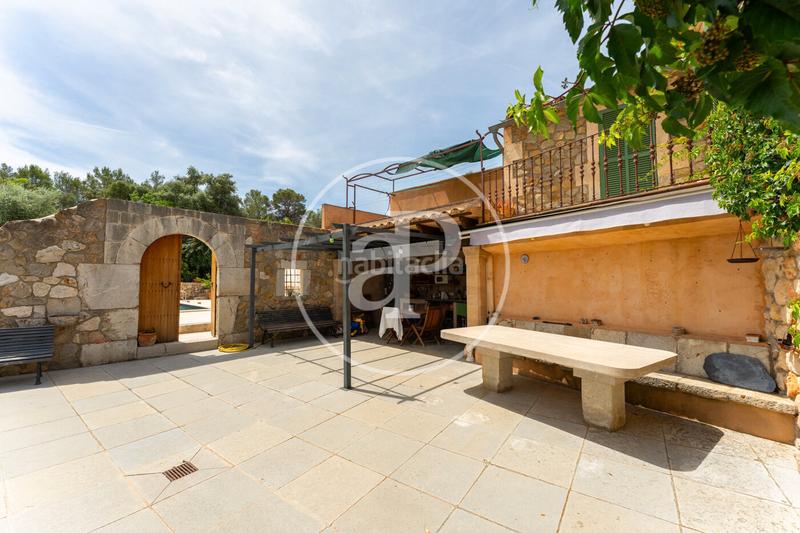 Foto 0dd3f3e0-3dd3-4f19-9396-796c912a458a. Casa amb calefacció aparcament piscina a Alaró