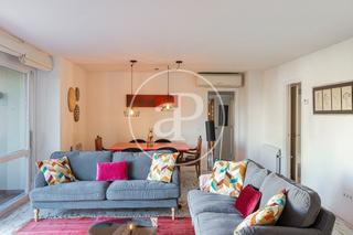 Location Appartement  C/ de can baró. Piso en alquiler en santa catalina