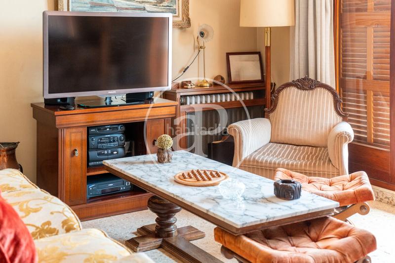 Foto 071b1e10-ecf2-47cf-b140-5c23cdacdc8d. Attico con riscaldamento in El Mercat Palma de Mallorca